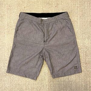 Mens Billabong gray shorts. Size 32.